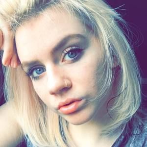 Meet your Posher, Deanna